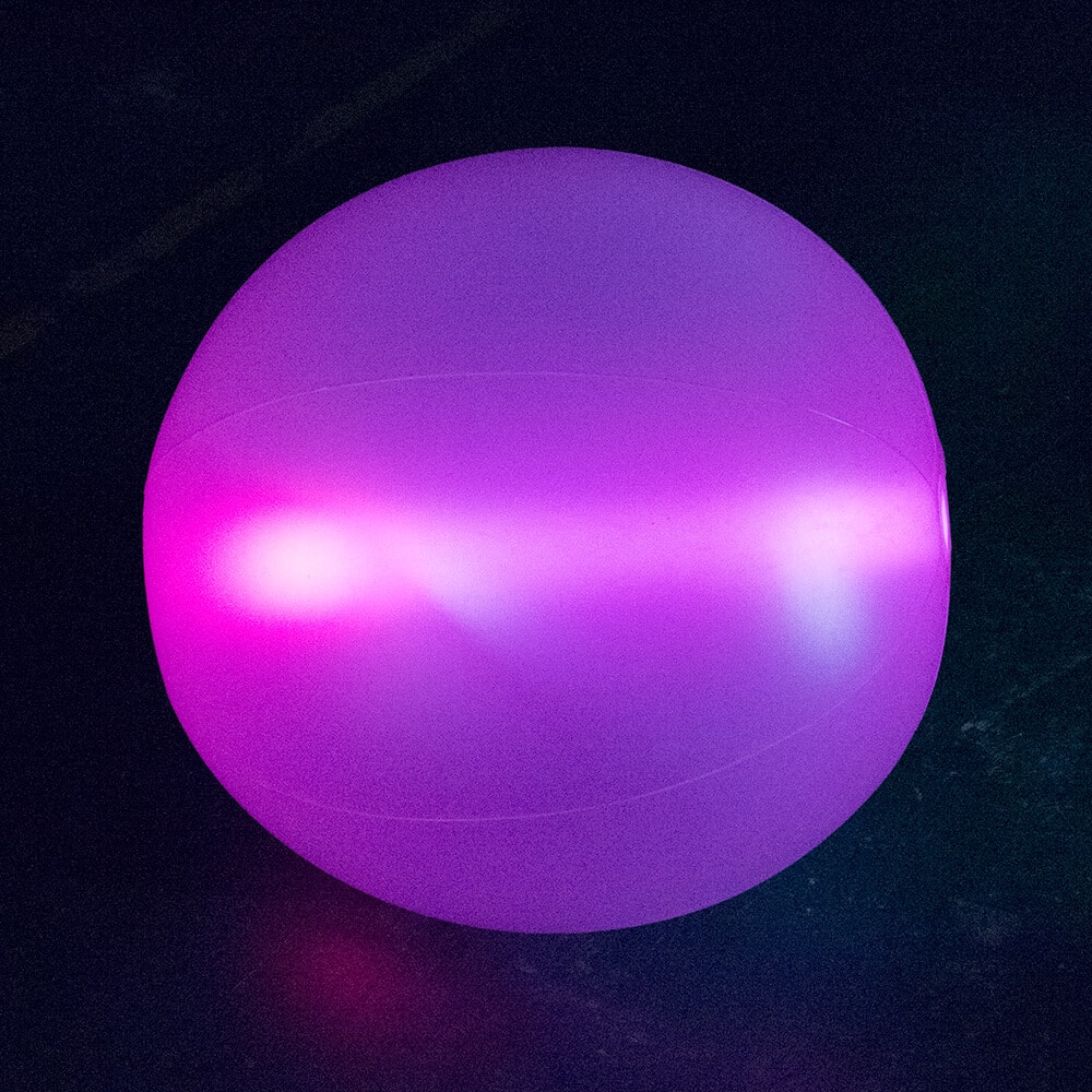 DSC9903 拷贝 Inflatable DMX512 Remote Controlled LED Beach Ball
